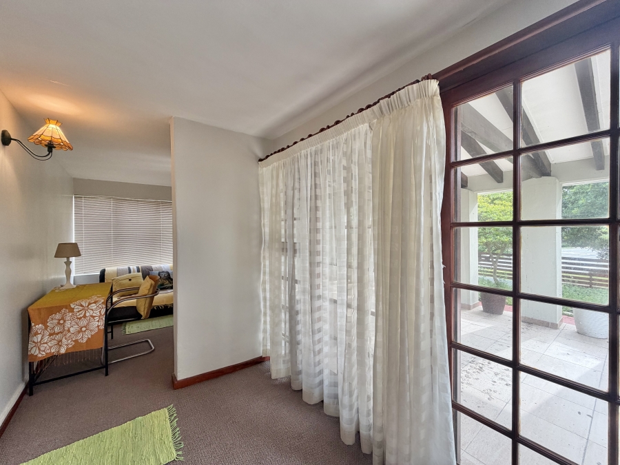 4 Bedroom Property for Sale in Paradise Beach Eastern Cape